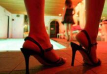 स्पा सेंटर पर पुलिस की रेड, थाइलैंड की दो लड़कियों ने चौथी मंजिल से लगाई छलांग