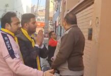 वार्ड 66 में आप उम्मीदवार निखिल को मिल रहा हर वर्ग का वर्गों समर्थन, बोले- एक मौका दें; कोई समस्याएं नहीं रहने दूंगा