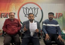 अमेरिका से डिपोर्ट हुए पंजाबियों को भेजने वाले ट्रैवल एजेंटों पर मानव तस्करी,देशद्रोह धोखाधड़ी के मामले दर्ज़ हो-अशोक सरीन हिक्की