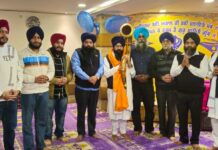 ਪਿਛਲੇ 25 ਸਾਲਾਂ ਤੋਂ ਸ੍ਰੀ ਗੁਰੂ ਰਾਮਦਾਸ ਜੀ ਦੇ ਦਰ ਤੇ ਨਰਸਿੰਘਾਂ ਵਜਾਉਣ ਵਾਲੇ ਭਾਈ ਜਸਮੀਤ ਸਿੰਘ ਦਾ ਸਿੱਖ ਜਥੇਬੰਦੀਆਂ ਨੇ ਕੀਤਾ ਸਨਮਾਨ