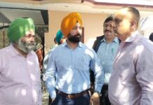 जालंधर के आनंद नगर में बर्फ फैक्ट्री में अमोनिया गैस लीक, मालिक ने अफवाह बताया; दमकल विभाग और पुलिस जांच में जुटा