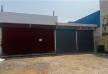 नगर निगम की मिट्ठापुर इलाके में बड़ी कार्रवाई: जालंधर के बिल्डर्स बंटी बाजवा की 3 अवैध दुकानों सहित मिट्ठापुर 10 को किया सील, FIR भी हो सकती है