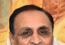 नहीं रहे गुजरात के पूर्व मुख्यमंत्री और दिग्गज बीजेपी नेता, विमान हादसे में गई जान