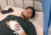 बटाला के गांव बोधे दी खुही में चल रहे धार्मिक समारोह में दो अज्ञात युवकों ने अंधाधुंध फायरिंग की, सरपंच समेत 6 घायल