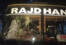 दसूहा में गुंडागर्दी: 20 के करीब हथियाबंद बदमाशों ने सवारियों से भरी बस से की तोड़ फोड़ , चालक सहित सवारियों को भी पीटा