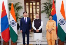 ਪ੍ਰਧਾਨ ਮੰਤਰੀ ਮੋਦੀ ਤੇ ਮੰਗੋਲੀਆ ਦੇ ਰਾਸ਼ਟਰਪਤੀ ਨੂੰ ਮਿਲੇ ਅਦਾਰਾ ‘ਅਜੀਤ’ ਦੀ ਸੀਨੀਅਰ ਐਗਜ਼ੈਕਟਿਵ ਗੁਰਜੋਤ ਕੌਰ