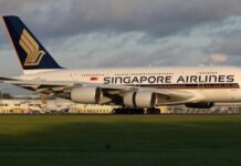 सिंगापुर-Delhi फ्लाइट में बड़ी TECHNICAL खराबी, रनवे से लौटा विमान — तीन घंटे बाद नई फ्लाइट से पहुंचे यात्री