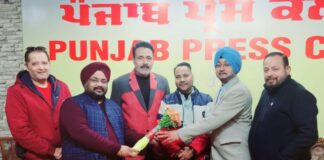 ਪੰਜਾਬ ਪ੍ਰੈੱਸ ਕਲੱਬ ਦੇ ਵਿਹੜੇ ਅੱਜ ਨਵੀਂ ਚੁਣੀ ਟੀਮ ਦਾ ਕਲੱਬ ਦੇ ਜਨਰਲ ਮੈਨੇਜ਼ਰ ਵੱਲੋਂ ਹੋਇਆ ਰਸਮੀ ਸਵਾਗਤ, ਪਹਿਲੀ ਟੀਮ ਦੇ ਕੰਮਾਂ ਦੀ ਹੋਈ ਸ਼ਲਾਘਾ