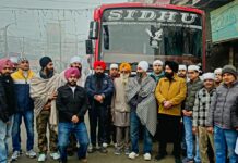 ਗੁਰਦੁਆਰਾ ਨਿਰੰਕਾਰੀ ਜੋਤ ਅਤੇ ਕੌਂਸਲਰ ਸ਼ੈਰੀ ਚੱਡਾ ਵੱਲੋਂ ਬੱਸਾਂ ਦਾ ਕਾਫਲਾ ਫਤਿਹਗੜ੍ਹ ਸਾਹਿਬ ਚਮਕੌਰ ਸਾਹਿਬ ਅਤੇ ਮਾਛੀਵਾੜਾ ਸਾਹਿਬ ਦੇ ਦਰਸ਼ਨਾਂ ਲਈ ਕੀਤਾ ਰਵਾਨਾ