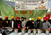 ਬਾਬਾ ਦੀਪ ਸਿੰਘ ਸੇਵਾ ਸੋਸਾਇਟੀ ਵੱਲੋਂ ਬਾਬਾ ਜੀ ਦੇ ਜਨਮ ਦਿਹਾੜੇ ਤੇ ਲੰਗਰ ਲਗਾਏ ਗਏ