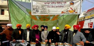 ਬਾਬਾ ਦੀਪ ਸਿੰਘ ਸੇਵਾ ਸੋਸਾਇਟੀ ਵੱਲੋਂ ਬਾਬਾ ਜੀ ਦੇ ਜਨਮ ਦਿਹਾੜੇ ਤੇ ਲੰਗਰ ਲਗਾਏ ਗਏ