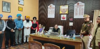 ਕੇਂਦਰੀ ਵਿਦਿਆਲੇ ਸੂਰਾਂ ਨੁਸੀ ਵਿਖੇ ਹੋ ਰਹੀਆਂ ਪ੍ਰੀਖਿਆਵਾਂ ਵਿੱਚ ਸਿੱਖ ਬੱਚਿਆਂ ਦੇ ਕੜੇ ਲਵਾਏ ਗਏ