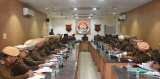 ਜਲੰਧਰ ਪੁਲਿਸ ਲਾਈਨ ਵਿੱਚ ਸਪੈਸ਼ਲ ਡੀਜੀਪੀ ਦੀ ਅਹਿਮ ਮੀਟਿੰਗ, ਨਸ਼ਾ ਅਤੇ ਗੈਂਗਸਟਰਾਂ ਖ਼ਿਲਾਫ਼ ਸਖ਼ਤ ਕਾਰਵਾਈ ਦੇ ਹੁਕਮ