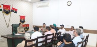जालंधर में पेट्रोल-डीजल और एलपीजी की कोई कमी नहीं: पुलिस कमिश्नर ने की अहम बैठक, अफवाहों से बचने की अपील