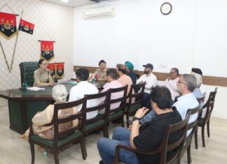 जालंधर में पेट्रोल-डीजल और एलपीजी की कोई कमी नहीं: पुलिस कमिश्नर ने की अहम बैठक, अफवाहों से बचने की अपील