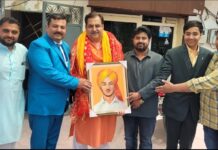 वार्ड नंबर 78 में सनातन सेवा समिति के राष्ट्रीय अध्यक्ष विजय शर्मा का हुआ भव्य स्वागत