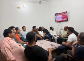 नरेंद्र मोदी का नारी वंदन बिल पर देश भाजपा नेताओ ने अशोक सरीन हिक्की के निवास पर सुना