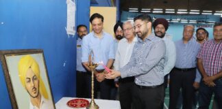 पंजाब स्टेट मिनी रैंकिंग बैडमिंटन टूर्नामेंट का शुभारंभ, खेल में जीत-हार से ज्यादा खेल भावना महत्वपूर्ण है : वरजीत वालिया