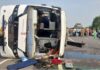 पूर्वांचल एक्सप्रेस-वे पर दर्दनाक हादसा: लुधियाना से जा रही तेज रफ्तार लग्जरी बस पलटी, 30 से ज्यादा घायल