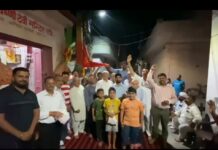 अम्बिका कॉलोनी में बाला जी सेवा समिति द्वारा 5 मई को बाला जी चौकी, अदा की गई झंडे की रस्म