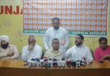 ख़ुद को सनातनी बोलने वाले दीपक बाली आप पार्टी नेताओ को 15 घंटे देर रात और कड़ी धूप मे प्रदर्शन करने वाले सनातनी नही दिखें-भाजपा