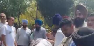 “भैंस के आगे बीन” बजाकर कर्मचारियों ने जताया रोष, OPS बहाली को लेकर जालंधर में अनोखा प्रदर्शन
