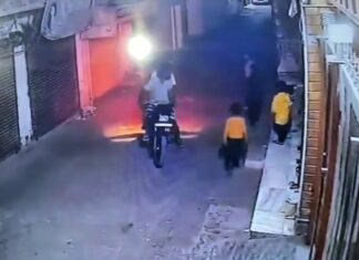 जगराओं में बेखौफ लुटेरे: 10 वर्षीय बच्ची को डराकर छीना मोबाइल, पूरी वारदात CCTV में कैद