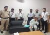 जालंधर कैंट रेलवे स्टेशन पर फर्जी विजिलेंस इंस्पेक्टर गिरफ्तार: 6 महीने तक मुफ्त AC सफर और VIP रौब का खेल खत्म