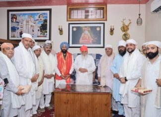 डेरा सचखंड बल्लां में नतमस्तक हुए केवल सिंह ढिल्लों, फिर AAP सरकार पर बोला तीखा हमला