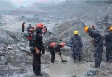 नेपाल में बाढ़ से अबतक 903 मौतें, 4,247 लापता; 933 जलविद्युत कर्मचारी सुरंगों में फंसे होने की आशंका