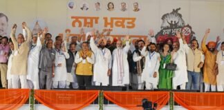 पंजाब में भाजपा की हुंकार: गृहमंत्री शाह ने श्री देवी तालाब मंदिर में नतमस्तक हो की चुनावी अभियान की शुरुआत, बोले- इस पावन धरा को शत-शत नमन