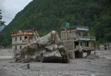 नेपाल बाढ़ से तबाह एक घर से 24 शव मिले:अब तक 955 की मौत, 4400 से ज्यादा लापता; 158 भारतीयों का रेस्क्यू