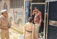 जालंधर में तस्करी का आरोपी घर में सोता मिला:पुलिस ने डोरबेल बजाई तो आंखें मलते बाहर आया; निगम ने बुलडोजर से घर तोड़ा