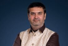 जालंधर नार्थ हलके के प्रभारी और मेयर वनीत धीर ने सुनीं लोगों की समस्याएं, कई कॉलोनियों के मुद्दों का मौके पर करवाया समाधान