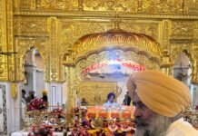 पंजाब कांग्रेस के नव-नियुक्त अध्यक्ष परगट सिंह ने गुरुद्वारा श्री बंगला साहिब में माथा टेका