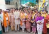 मेयर के साथ पत्नी श्वेता धीर ने संभाली कमान, वार्ड नंबर 84 से डोर-टू-डोर चुनाव प्रचार की जोरदार शुरुआत