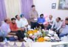 बैंक कॉलोनी, वार्ड नंबर-1 में लोक मिलनी के दौरान मेयर वनीत धीर ने सुनीं लोगों की समस्याएं