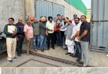 गदईपुर की सीवरेज, सड़क और स्ट्रीट लाइट की समस्याओं का प्राथमिकता के आधार पर होगा समाधान: मेयर वनीत धीर