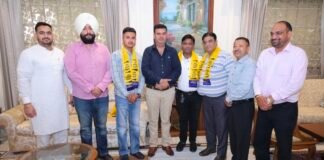 जालंधर नॉर्थ में कांग्रेस को लगा बड़ा झटका, माइक खोसला के भाई राज और भतीजे देवन AAP में शामिल