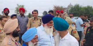 झोटा हत्याकांड के विरोध में पंजाब बंद का व्यापक असर: जालंधर के गुरु नानक मिशन चौक पर तनाव के बाद दो बड़े अकाली नेता हिरासत में! कमिश्नर ने बंद नहीं होने दिया नेशनल हाईवे